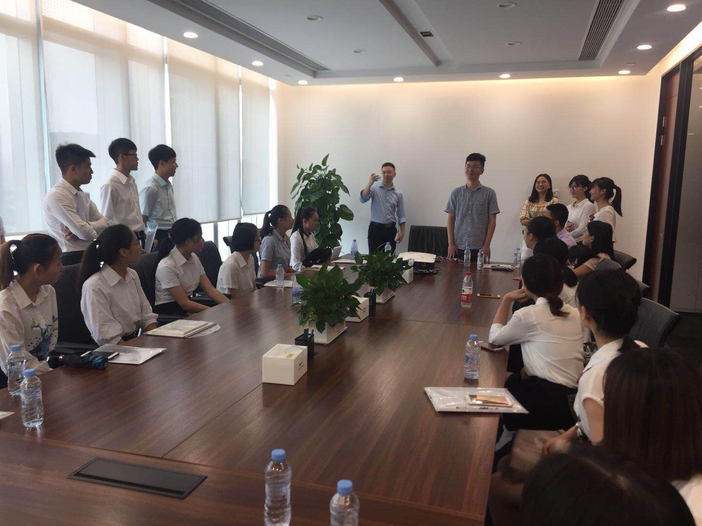 已于去年入职华进联合的专利代理集训班第1期学员为大家进行面试经验分享