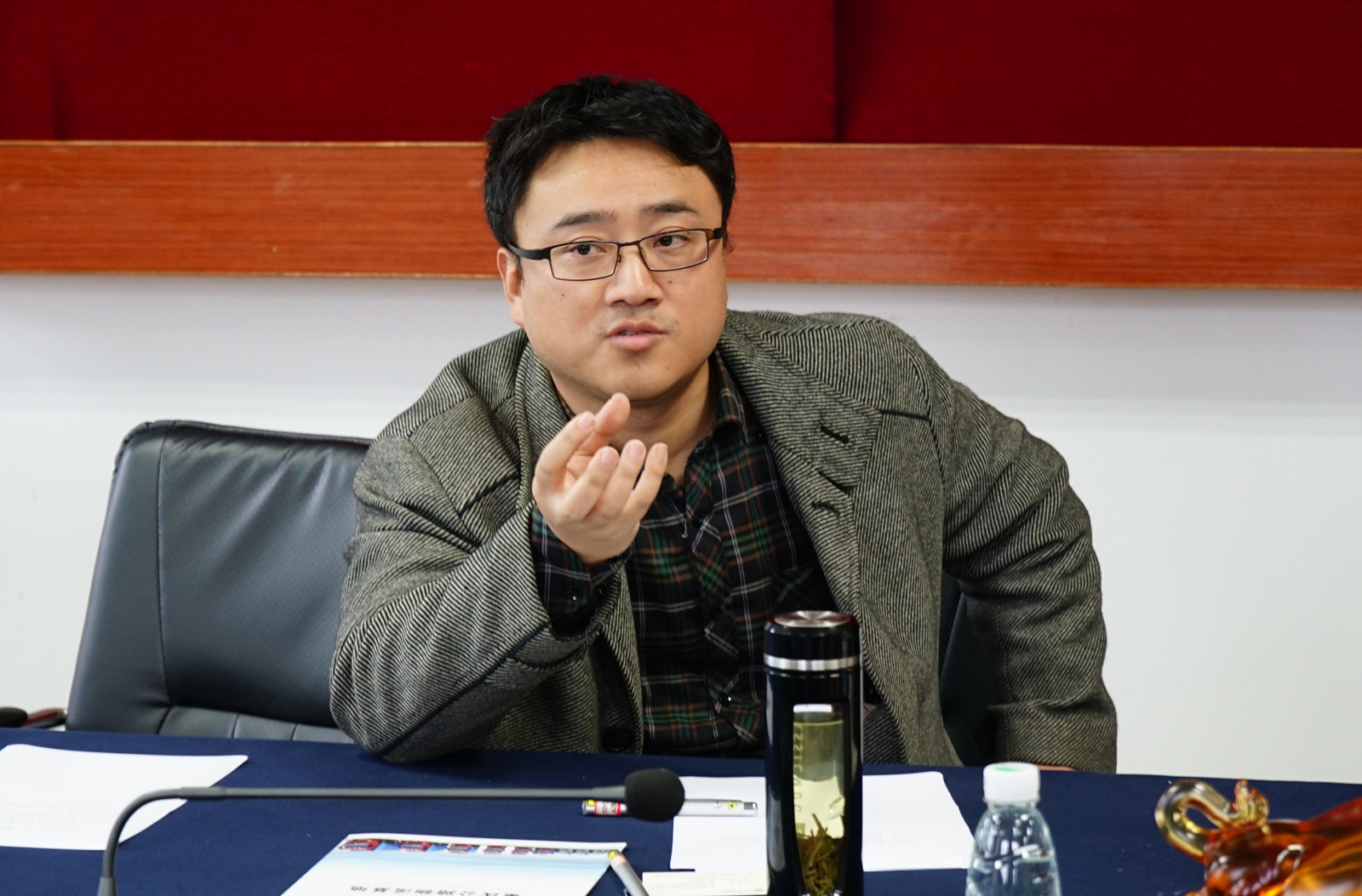 重庆物流交通基地有限公司副总经理崔天发言