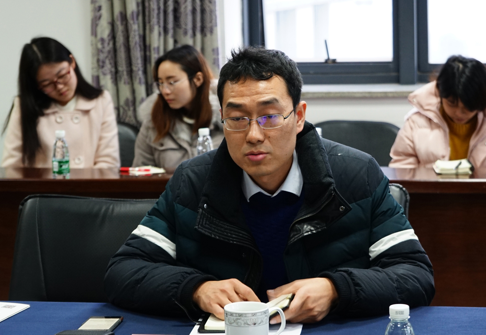 电子商务及法律系主任何培育介绍合作方向